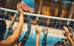 纽约洋基队由于球员性格冲突，2025 季中曾召开内部闭门会议