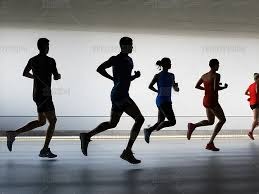 为什么免费的餐饮和住宿是赌场最昂贵的陷阱？（免费吃住为何成赌场最昂贵的诱饵？）