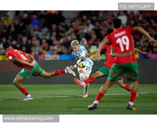 约基奇28+9+11超越篮球之神，穆雷34分超新星打铁，掘金8连斩黄蜂